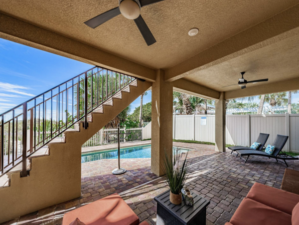 Treasure Island 6 Bedroom Home Pool & Views